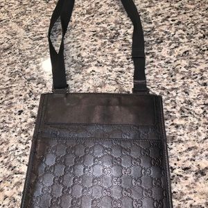 Gucci leather crossbody bag